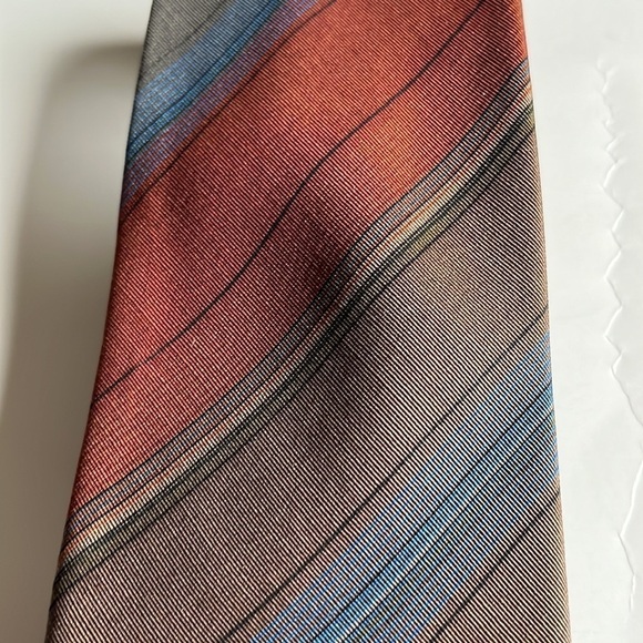 Saint Honore Paris Striped Tie ✝️ - Picture 10 of 15